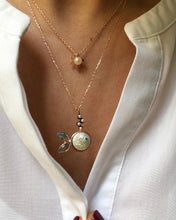 Load image into Gallery viewer, Gift Of the Sea - Necklace
