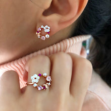 Load image into Gallery viewer, Spring Earrings, Flowers - Round