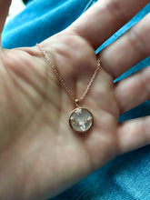 Load image into Gallery viewer, Oh deer! Necklace with mother of pearl