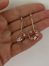 Load image into Gallery viewer, Clear night skies  - earring