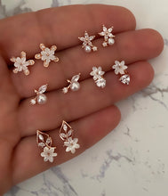 Load image into Gallery viewer, Studs with Spring flowers