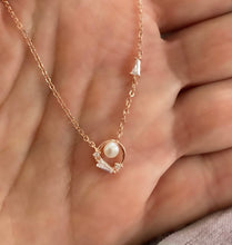 Load image into Gallery viewer, Petite Necklaces