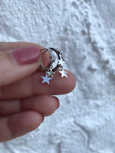 Load image into Gallery viewer, Small hoop with 3 stars