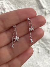 Load image into Gallery viewer, Spring Earrings - Ear drops