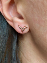 Charger l'image dans la galerie, Hummingbird studs