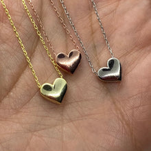 Load image into Gallery viewer, Heart Shaped necklace without stones