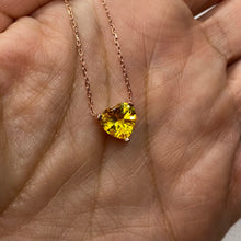 Load image into Gallery viewer, Statement necklace with heart shaped stones