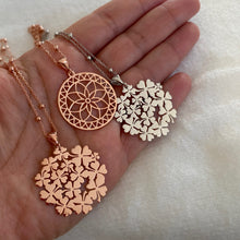 Load image into Gallery viewer, Necklaces with large pendants