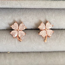 Load image into Gallery viewer, Clover Earring with colourful stones