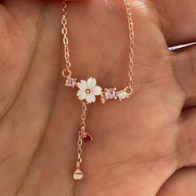 Load image into Gallery viewer, Spring Flower Necklaces