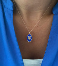 Load image into Gallery viewer, Necklaces with Clover on Enamel