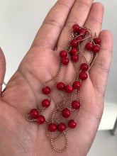 Load image into Gallery viewer, 100 cm long chain with Coral beads