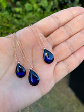 Load image into Gallery viewer, Enamel droplet necklace