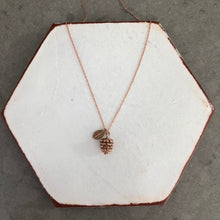 Load image into Gallery viewer, 3D PINE CONE NECKLACE