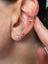 Cargar imagen en el visor de la galería, Copy of Cartilage earrings - Morning star