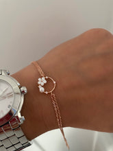Load image into Gallery viewer, Spring Flower Bracelets