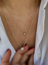 Cargar imagen en el visor de la galería, Double necklace with heart shaped clear Zircon