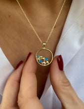 Load image into Gallery viewer, Pendant with turquoise hearts on a circle