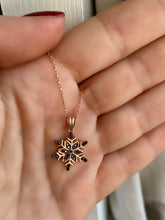 Load image into Gallery viewer, Snowflake Necklaces