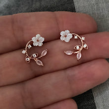 Load image into Gallery viewer, Crescend with flowers -  earring