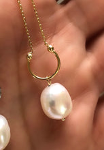 Load image into Gallery viewer, pearl droplet necklaces