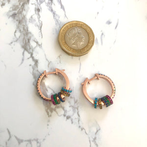 Hoop earrings with rings