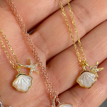 Load image into Gallery viewer, Sea shell and star fish necklace