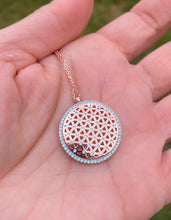 Load image into Gallery viewer, Flower of life necklace with light green stones