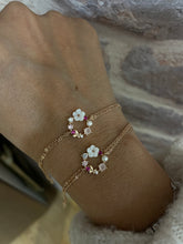 Load image into Gallery viewer, Spring Flower Bracelets
