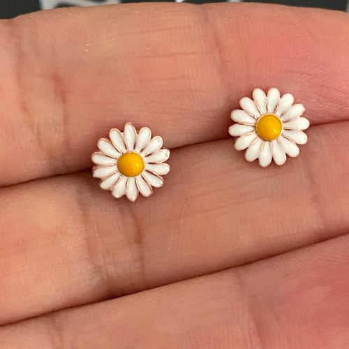 Daisy earrings