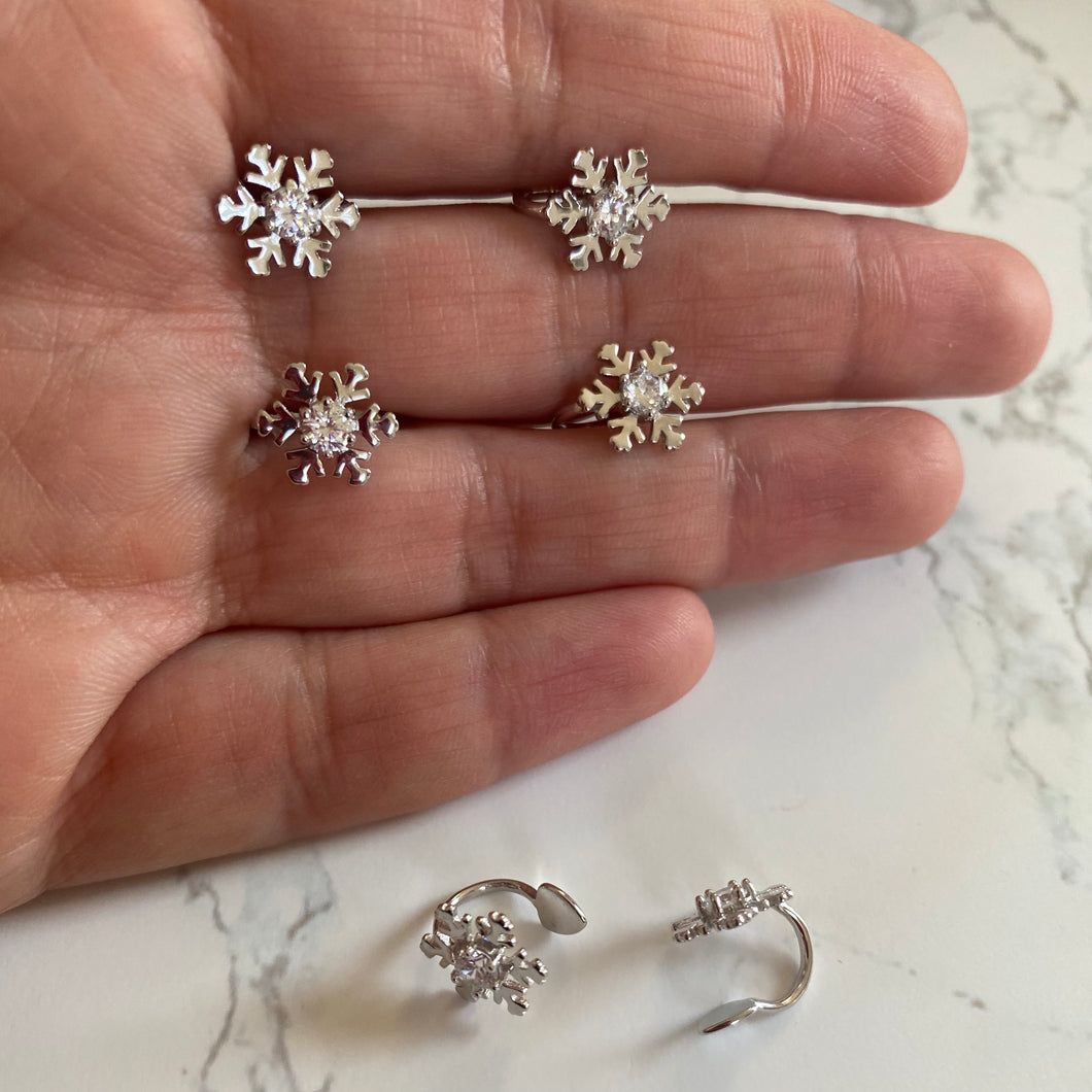 SnowFlake Cartilage earring With Clear Zircon Stones