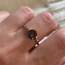 Carregar imagem no visualizador da galeria, Ring with Black Spiral zircon stones - Adjustable