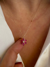 Cargar imagen en el visor de la galería, Pretty flower Necklaces with colourful stones