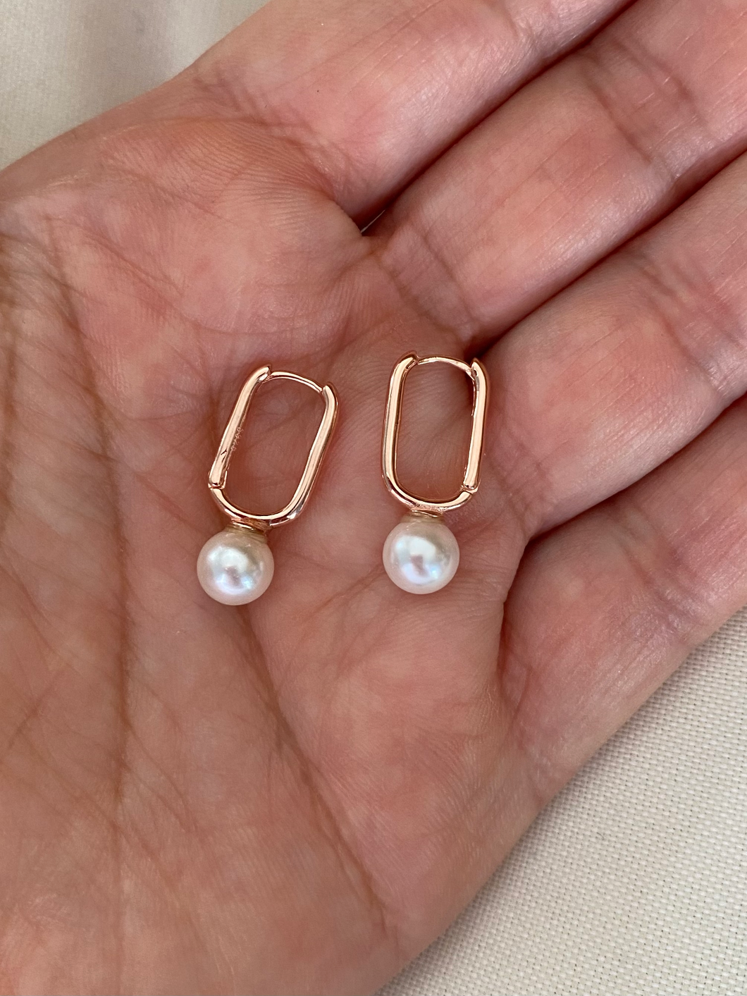 Ear Cuffs with single pearl - Earrings
